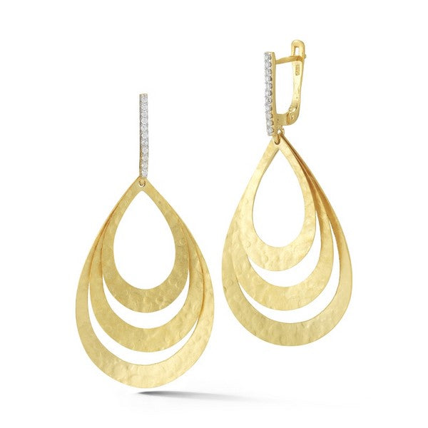 Artistic drop earrings in different sizes